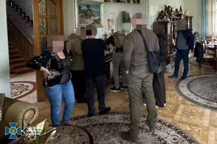 Обшуки у Любомира Сопільника. Фото СБУ