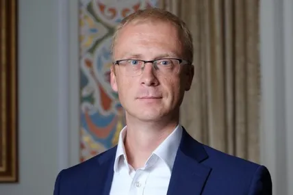 Олег Ніколенко