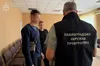 На Дніпропетровщині затримано чоловіка за систематичне катування вагітної неповнолітньої дівчини