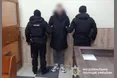 Правоохоронці Київщини викрили чоловіка, який катував дітей своєї співмешканки