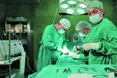 Не у кишеню лікарям, а через касу