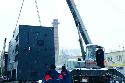 «На Миколая» Львів отримав два потужні генератори від німецького міста Фрайбурга. Фото з соцмереж