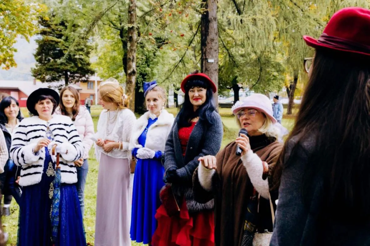 Театралізована екскурсія палацом баронів Грьодлів у Сколе