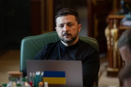 Зеленський: Готуємо повний спектр відповідей на російський терор проти енергетики, зокрема далекобійні. Фото: Укрінформ