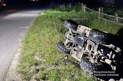 23.07.2026, 11:45				


									На Самбірщині внаслідок ДТП загинув 27-річний водій квадроцикла							

										У Самбірському районі Львівської області правоохоронці встановлюють обставини смертельної дорожньо-транспортної пригоди, яка сталася