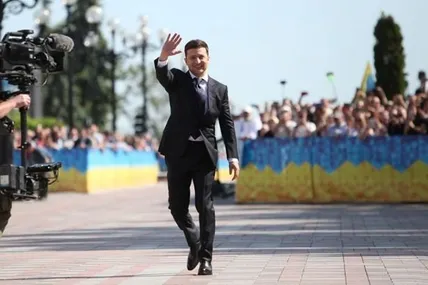 Так у травні 2019 року Володимир Зеленський сходив на політичну вершину... Фото зі сайту president.gov.ua