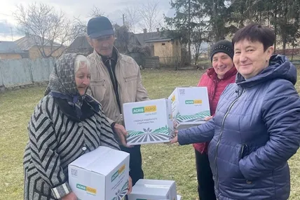 Акріс Агро привітала своїх пайовиків на Львівщині з Великоднем