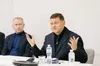 «Сьогодні Україна, стікаючи кров’ю, дивом не перестає воювати з віссю зла», — Залужний