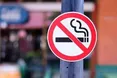 Заборонять навіть попільнички й місця для куріння