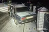 Дорожня аварія на Львівщині: нетверезий водій влетів в огорожу, травмований пасажир