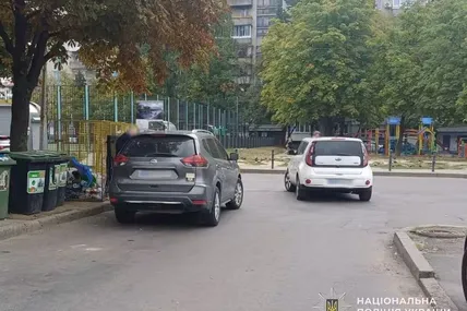 12.09.2026, 14:45				


									У Львові Mercedes-Benz збив 72-річну жінку: пенсіонерку госпіталізували							

										Дорожньо-транспортна пригода сталася 11 вересня 2026 року на вулиці Тараса Шевченка у Львові. Внаслідок наїзду пішохідка отр