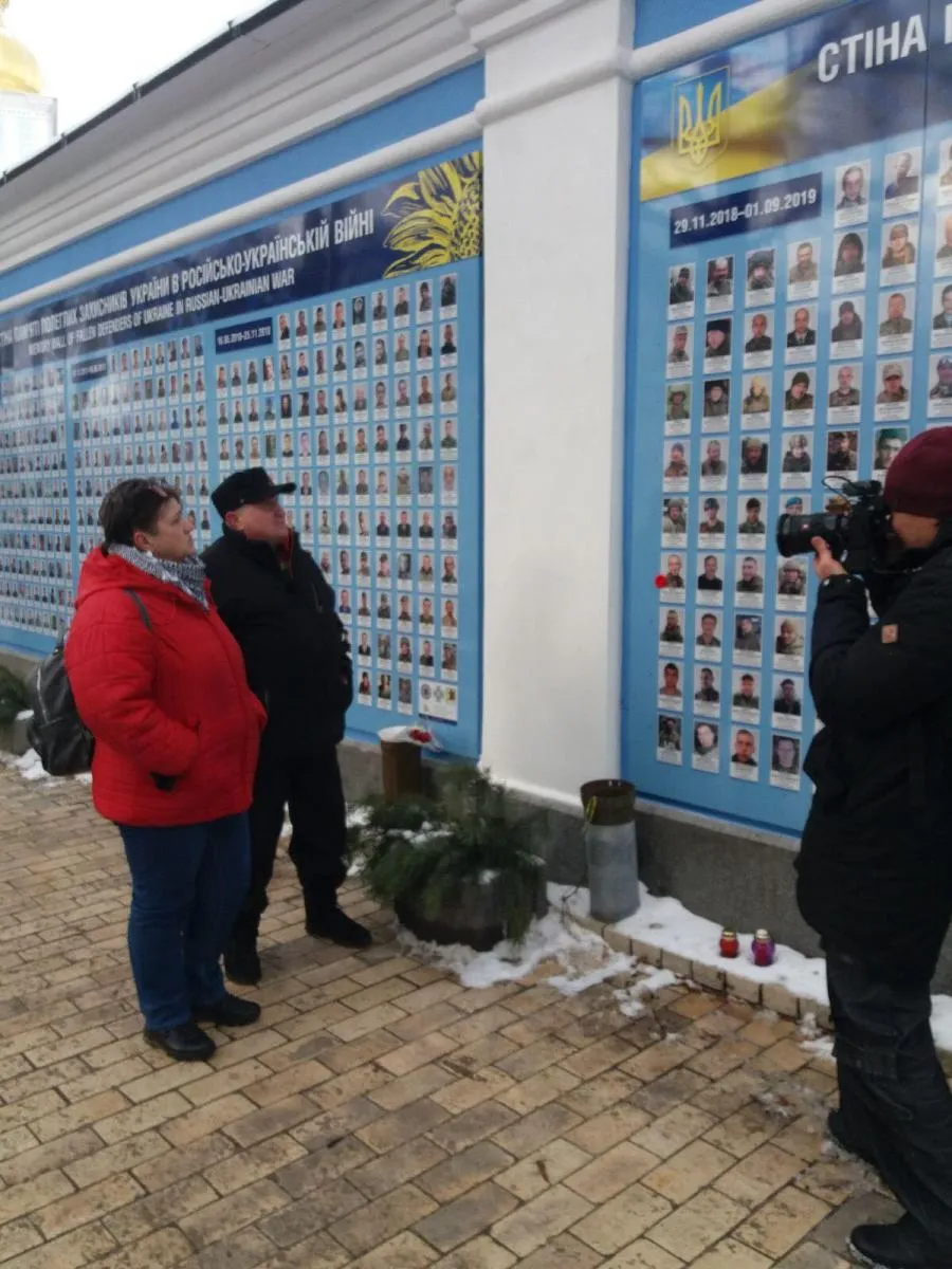 А біля Героїв Небесної Сотні хотілося просто помовчати...