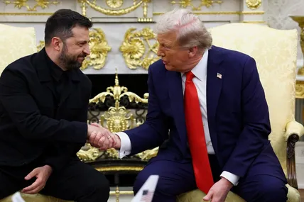 Зеленський подарував Трампу клюшку для гри в гольф — президент США любить цей вид спорту. Фото: Бабель