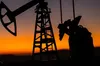 Нафта знову дешевшає