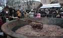 З’їли шість тисяч халявних пампухів і тонну куті!
