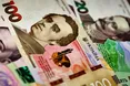 Українці зняли з рахунків вже близько 100 мільярдів гривень. Що це означає?