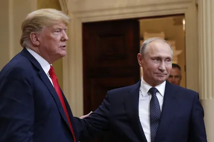 Дональд Трамп і володимир путін. Фото АР