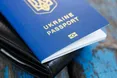 Нове обмеження: українська влада заборонила виїзд заробітчан без дозволу МЗС