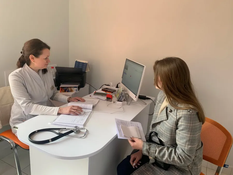 Консультація у терапевта клініко-діагностичного амбулаторного відділення з денним стаціонаром