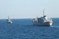 Українські військові кораблі йдуть в Азовське море через Керченську протоку, — ЗМІ