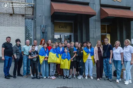 З тимчасово окупованих територій та з рф повернули ще 11 дітей. Фото: Дмитро Лубінець