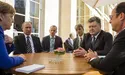 За мир на Донбасі політикам ще треба повоювати...