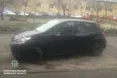 У Львові водійка провезла патрульного на капоті півкілометра