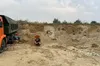 Незаконний видобуток піску на Яворівщині: деталі інциденту