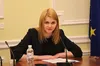 Нардепка від «Слуги народу» Колісник, яка хотіла «звалити» з України, вирішила скласти мандат