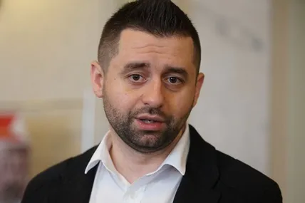 Україна вестиме переговори лише із Заходом