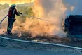 На Львівщині після ДТП загорівся легковик: авто перекинулося на дорозі