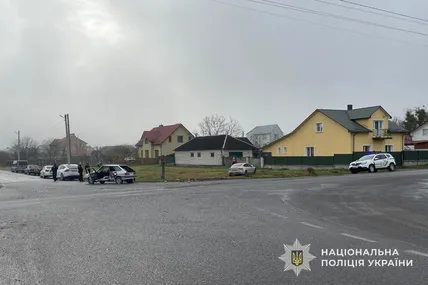 У Радехові внаслідок автозіткнення травмований водій легковика 
