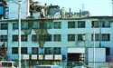 ЛАЗ розбирають по цеглинах...