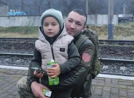 Воїн ЗСУ Віталій Іваникович зробив і свій фінансовий внесок для побудови нового храму