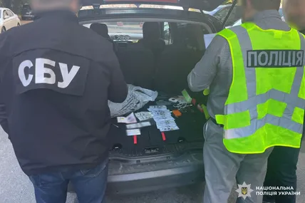 Правоохоронці Львівщини затримали посадовця Міноборони, який організовував схеми незаконного переправлення чоловіків через кордон