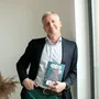 «Залиште дітям дитинство! Їм і так зараз несолодко…»