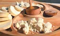 Сири Маківничуків пахнуть ялиною та карпатськими травами
