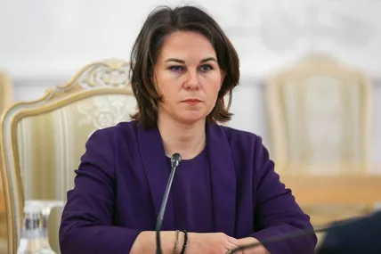 Чому Німеччина не може постачати зброю Україні?