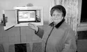Голосування давно позаду, а виборчі камери ще знімають...