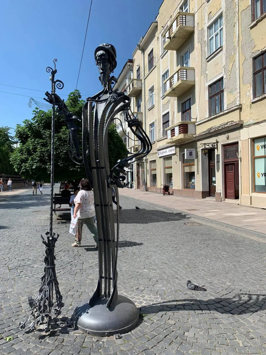 Скульптуру подарували місцеві ковалі. Фото автора
