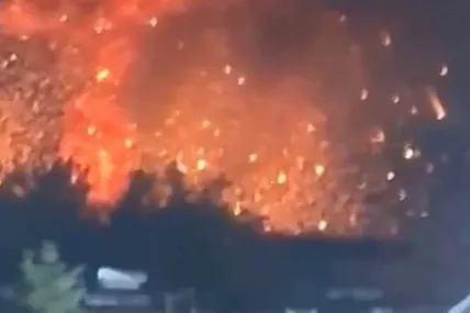 Дрони СБУ висадили в повітря російські склади боєприпасів біля тимчасово окупованого Харцизька. Фото: скрин