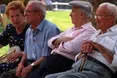 Заради пенсіонерів пожертвують безробітними?