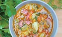 Суп із копченою ковбасою