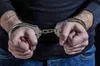 У Львові затримали грабіжника, який обікрав автомобіль у центрі міста