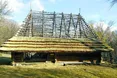 Хатини Шевченківського гаю не розвалюються. Їх «законсервовано»