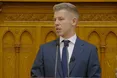 Угорщина за нового уряду знову відмовилася надавати Україні зброю та військових