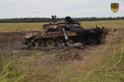 Фото знищеної техніки рф зі сторінки Сухопутних військ ЗСУ