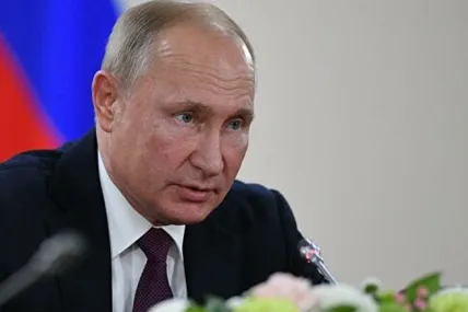 путін заявив, що наразі не час припиняти бойові дії в Україні