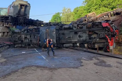 У двох областях росії сталися інциденти з потягами й мостами: загинули семеро, десятки постраждалих. Фото: Московська міжрегіональна транспортна прокуратура
