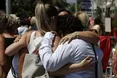 Тисячі людей зібралися на місці трагедії в Ніцці вшанувати пам'ять загиблих